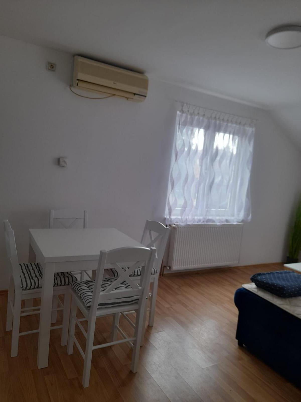 Apartman Giovanni Arandjelovac Esterno foto